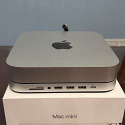 Mac Mini M2 