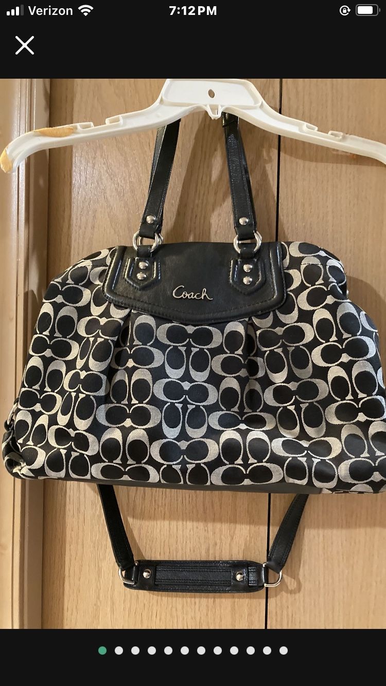 Néw Coach Canvas & Leather Ashley Signature F19244 Double Strap Purse