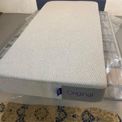 Casper Original Twin Size Mattress Bed 