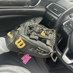 Wilson A950 