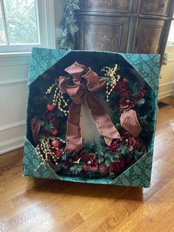 Large Costco Wreath