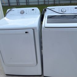 Samsung Washer and Dryer Set – Good Condition