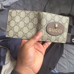 Gucci Wallet 
