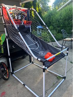 Play basketball game indoors and outdoor