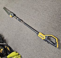 DEWALT 20V MAX 22 in. Cordless Battery Powered Pole Hedge Trimmer (Tool Only)