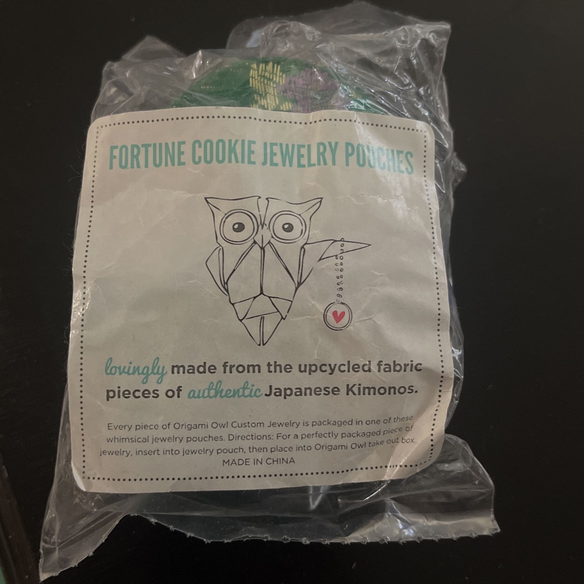 Origami Owl Jewelry Pouches And Charms