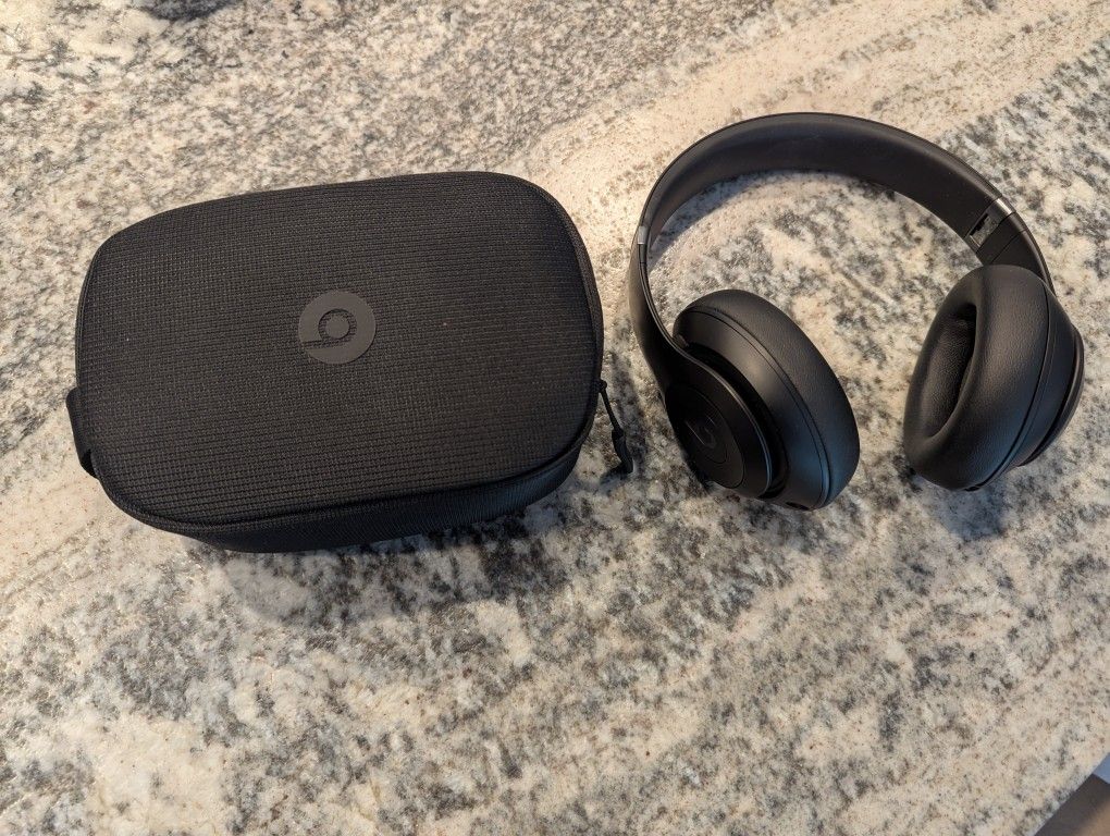 Beats Studio Pro Wireless Bluetooth Noise Cancelling Headphones, Black