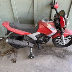 Ride On Kids Motorcycle With Training Wheels 