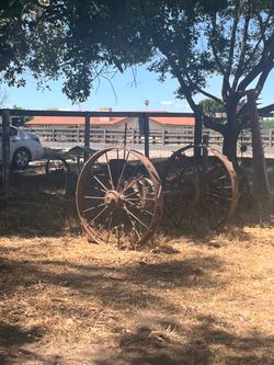 Steel wagon wheels