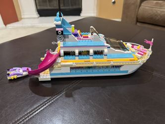 LEGO Friends Dolphin Cruiser Set 41015