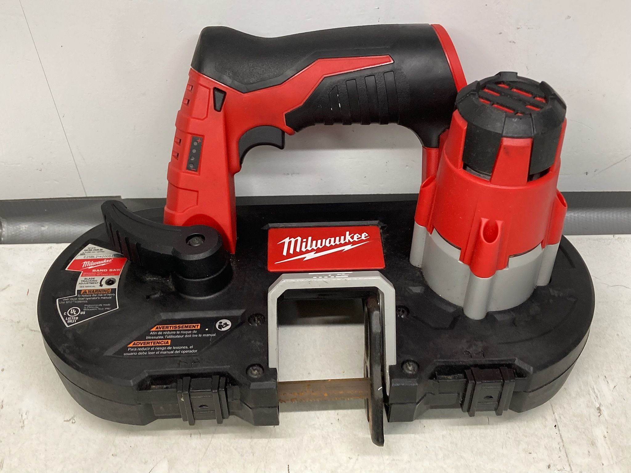 MILWAUKEE 2429-20 M12 12V Cordless Sub-Compact Band Saw (Tool-Only)