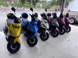 Red 50cc or 150cc mopeds 4 sale
