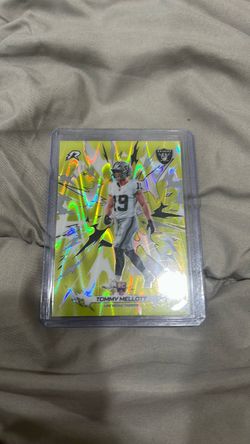 Rookie QB for the Raiders out of 15 NFL trading cards
