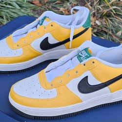 Classic Nike Air Force 1 Low Tops