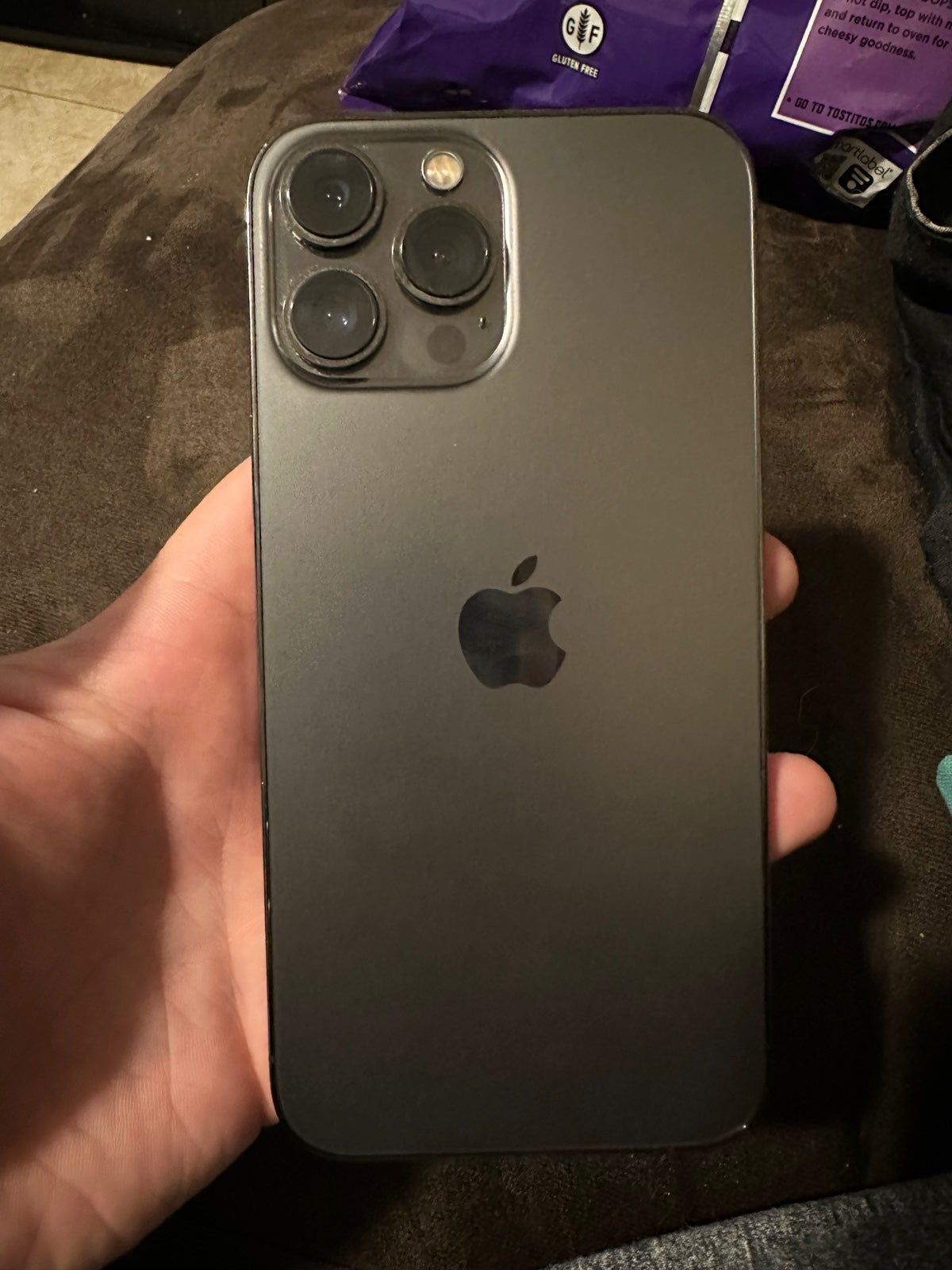 Apple iPhone 13 Pro Max Unlocked
