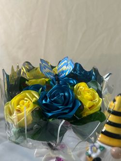 Half‑Dozen Handmade Satin Ribbon Rose Bouquet – Blue & Yellow