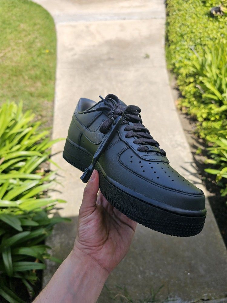 NIKE AIRFORCE 1 TRIPLE BLACK DIRTY •SWOOSH