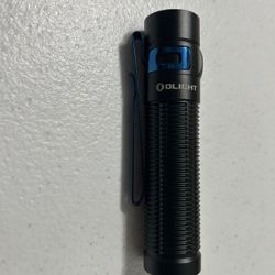 Olight Baton 3