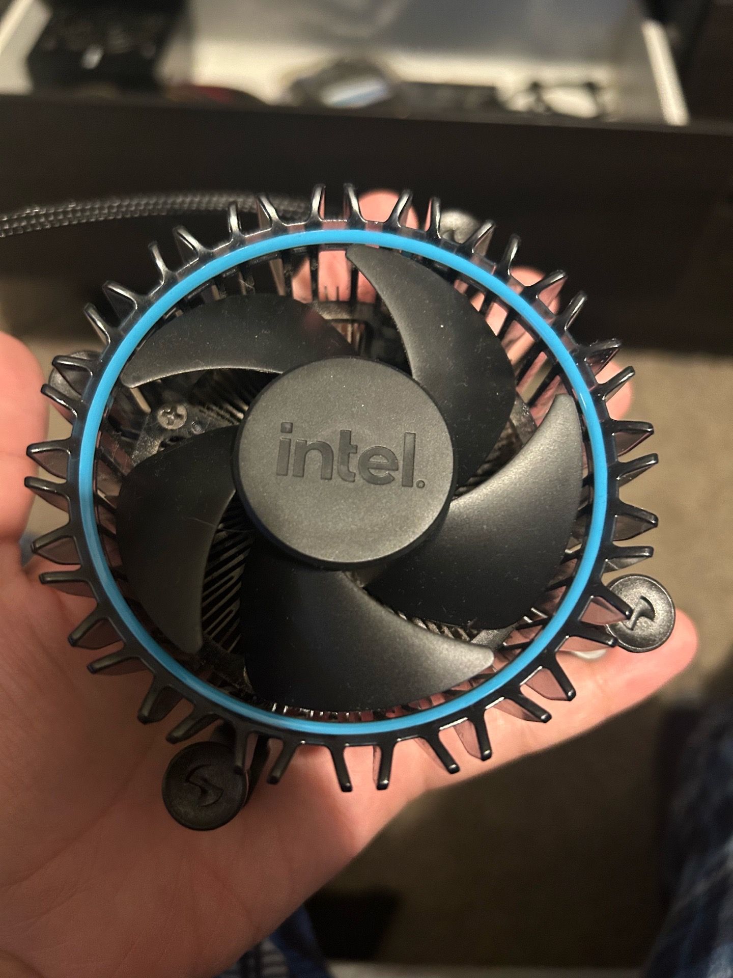 Intel stock cooler