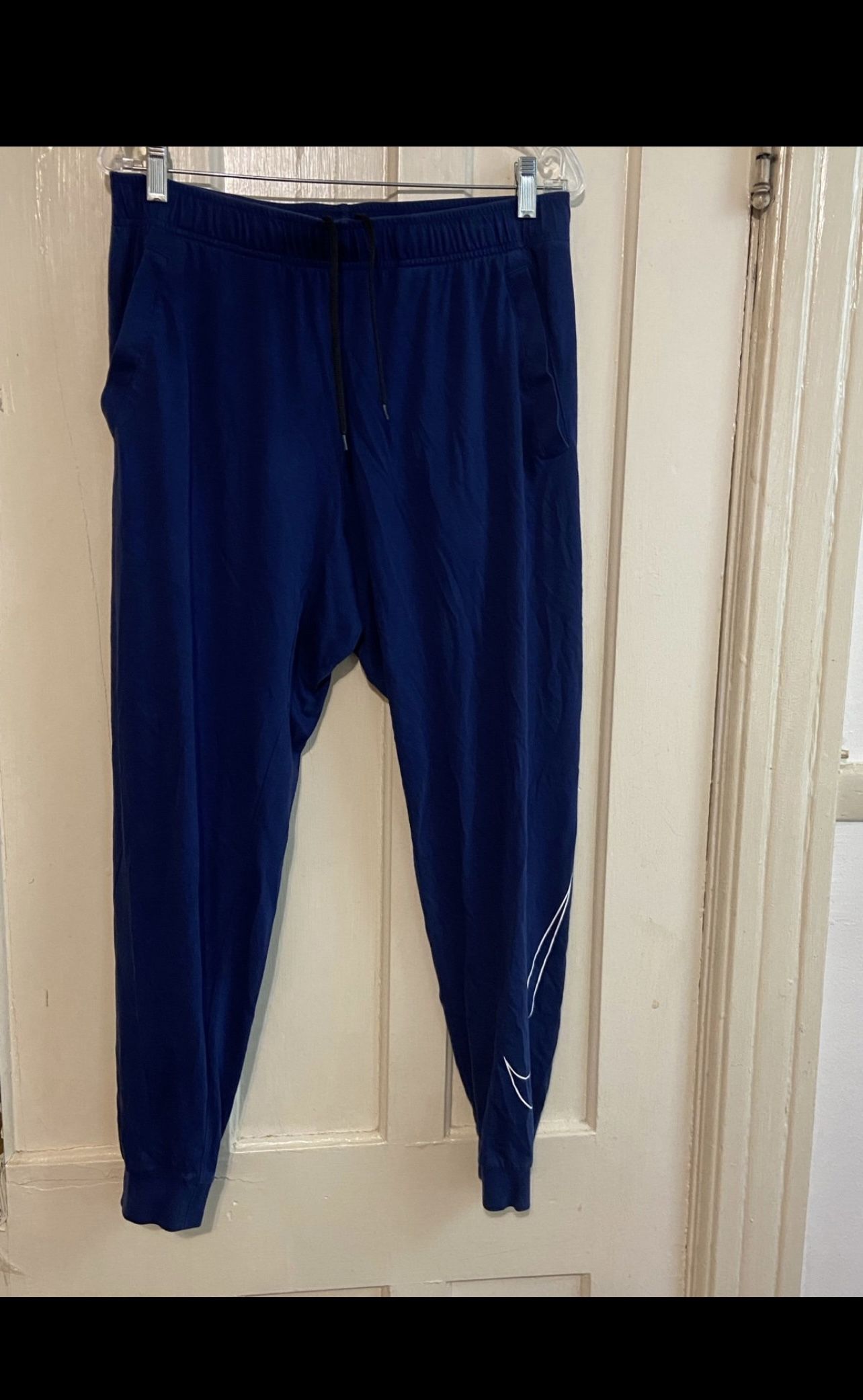 Nike Dri fit men’s navy joggers pants Large