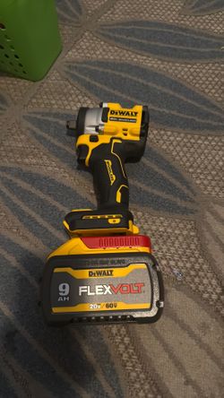 Dewalt