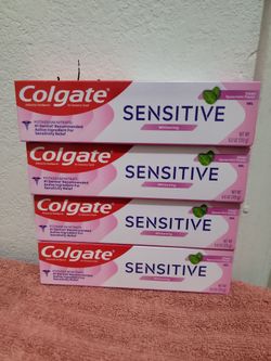 Cuatro por $10