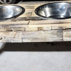 Feeding Station for Dogs OR Cats