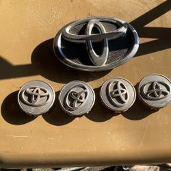Rim Center Caps/Tapas para rines