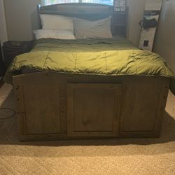 Full Bed Frame with Headboard and 8 storage drawers 
