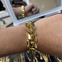 MONSTER 👺‼️ 22MM MIAMI CUBAN LINK CHAIN 7.5” GOLD OVER SILVER 🔱⚱️