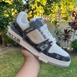 LV Trainer Grey Shoes 