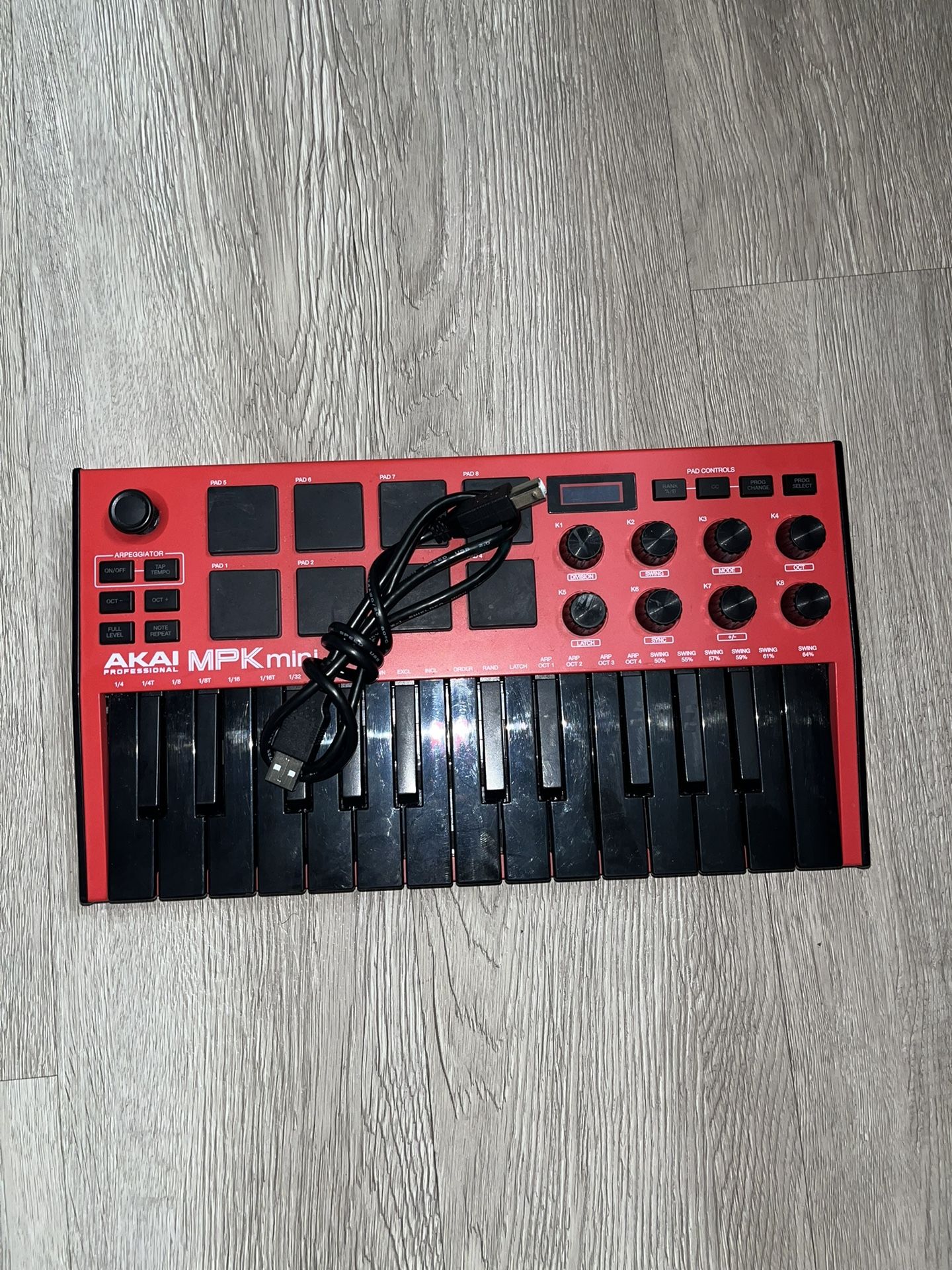 AKAI MPK Midi Keyboard