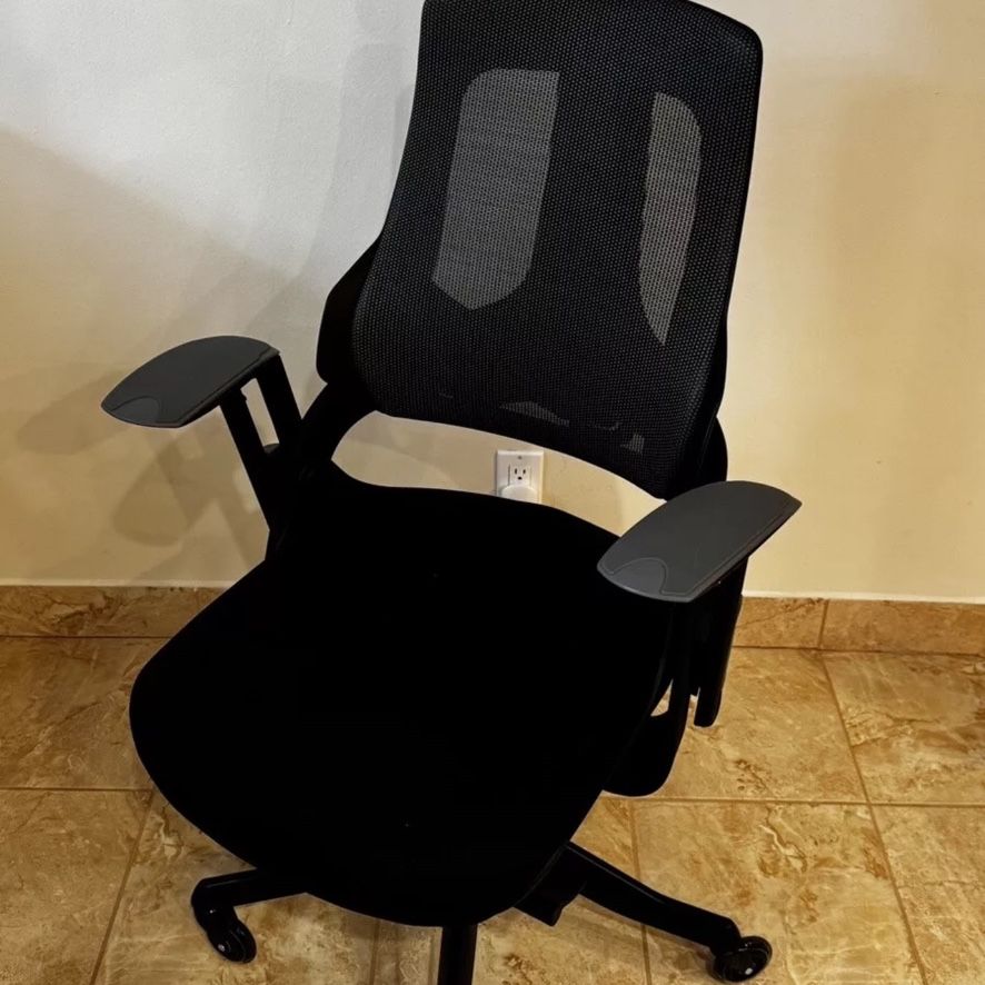 Uplift pursuit ergo chair sale
