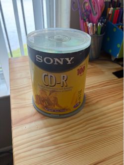 Sony CDs 100 pack
