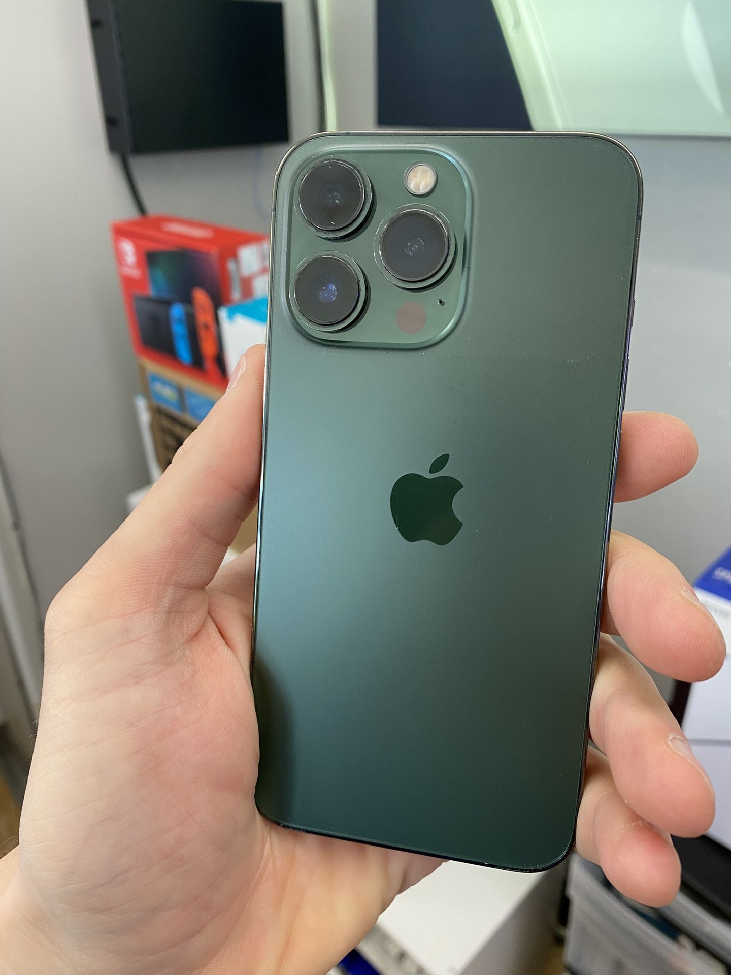 UNLOCKED iPhone 13 Pro 128GB Alpine Green
