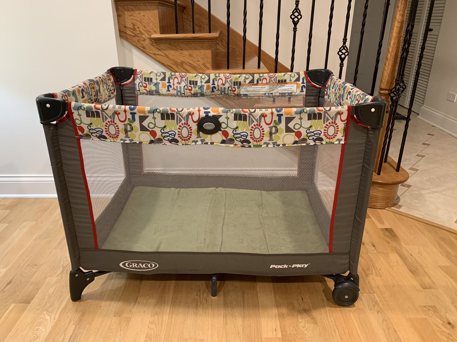 Graco Pack 'n Play Portable Playard 