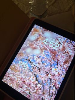 Apple iPad 6th generation 32GB