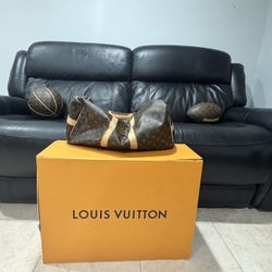Louis Vuitton Duffle Bag 
