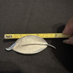 Trifari Silver Tone Leave 3 Inches Brooch Vintage 