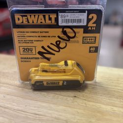 20V MAX Compact Lithium-Ion 2.0Ah Battery Pack