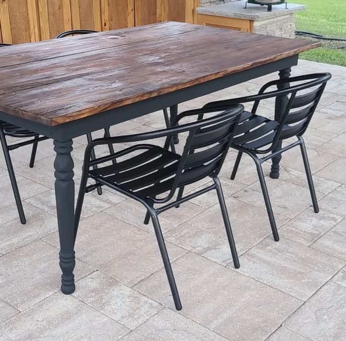 SET OF 4 black metal slat back stackable chairs indoor outdoor patio restaurant bistro cafe porch