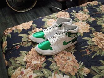 Nike Air Jordan golf shoes