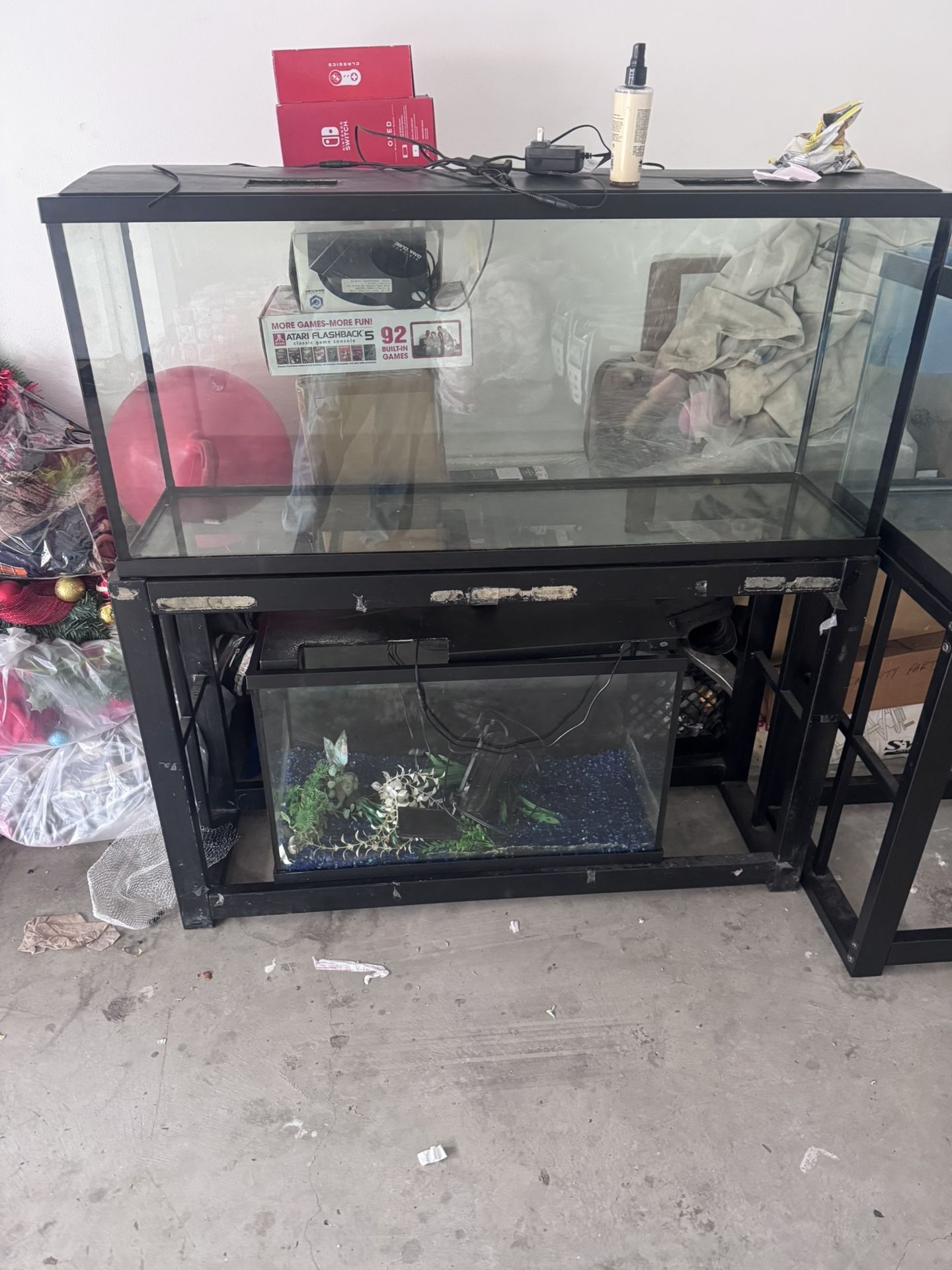 Aquatic Tank Decor