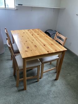 Dinning table and chairs