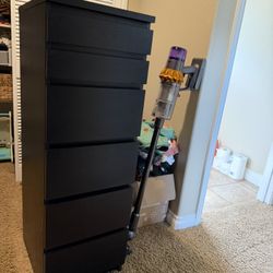 Malm IKEA Dresser