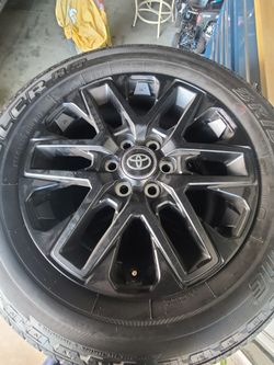 Toyota Tundra Wheels Tires