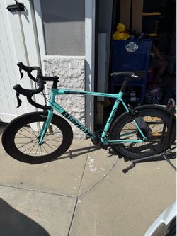 Bianchi Via Nirone ALU HYDRO Triple Butted Street Bike