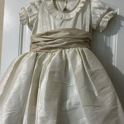 Beautiful Girls Dress 25.00, I Paid For 150.00 For It
