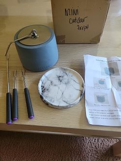 NEW CCNobbs Mini Tabletop Fire Pit – Never Used