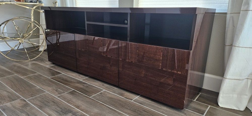 Scandiavian Design Media Storage Console